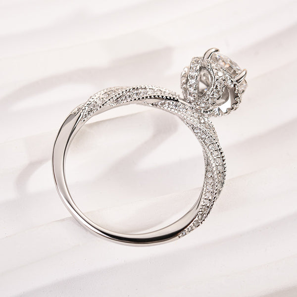 Louily Moissanite Flower Design Engagement Ring