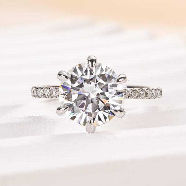 Louily Moissanite 6 Prong Round Cut Engagement Ring