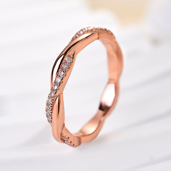 Louily Moissanite Twist Eternity Wedding Band