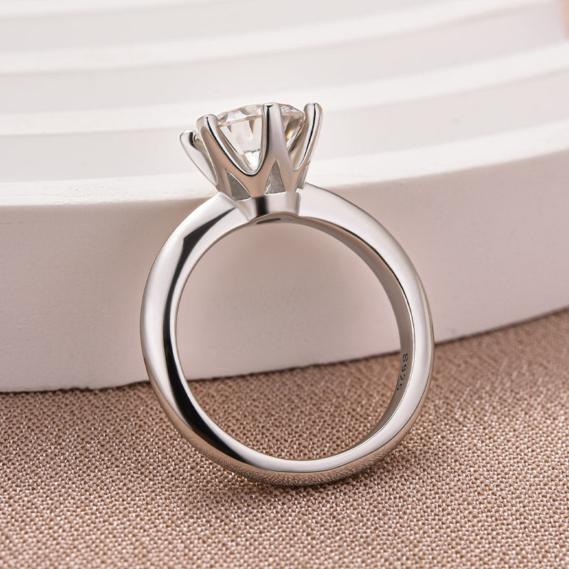 Louily Moissanite Classic 2.0 Carat Round Cut Engagement Ring - louilyjewelry