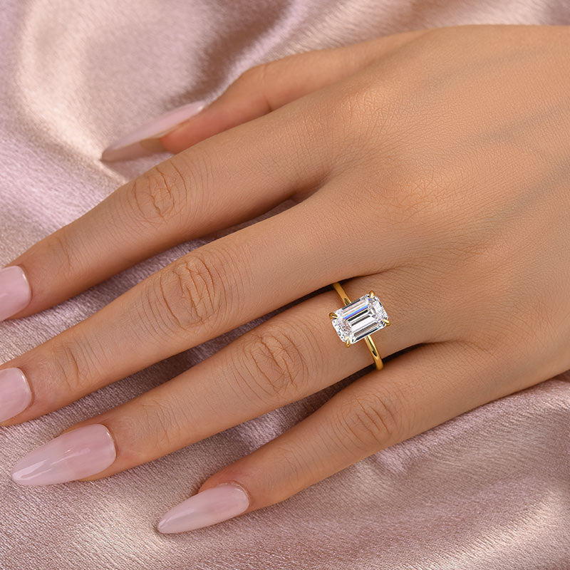 Louily Moissanite 3.5 Carat Emerald Cut Solitaire Engagement Ring - louilyjewelry