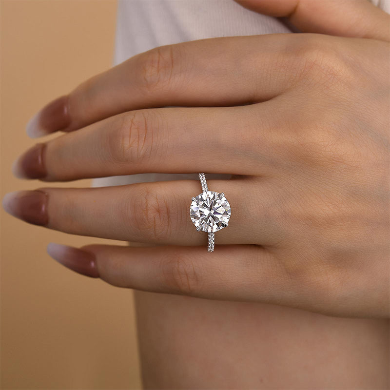 Louily Luxurious Round Cut 4 Prong Engagement Ring For Women In Sterling Silver - louilyjewelry