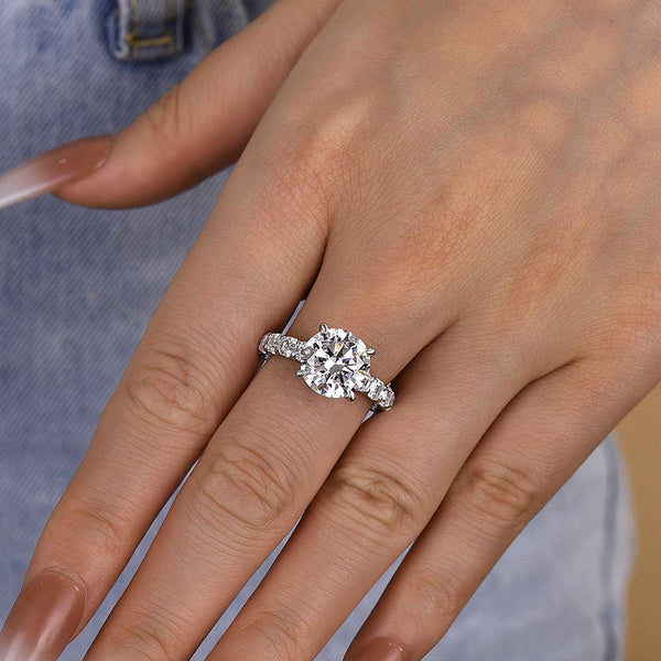 Louily Luxury 4.0Ct Round Cut Engagement Ring