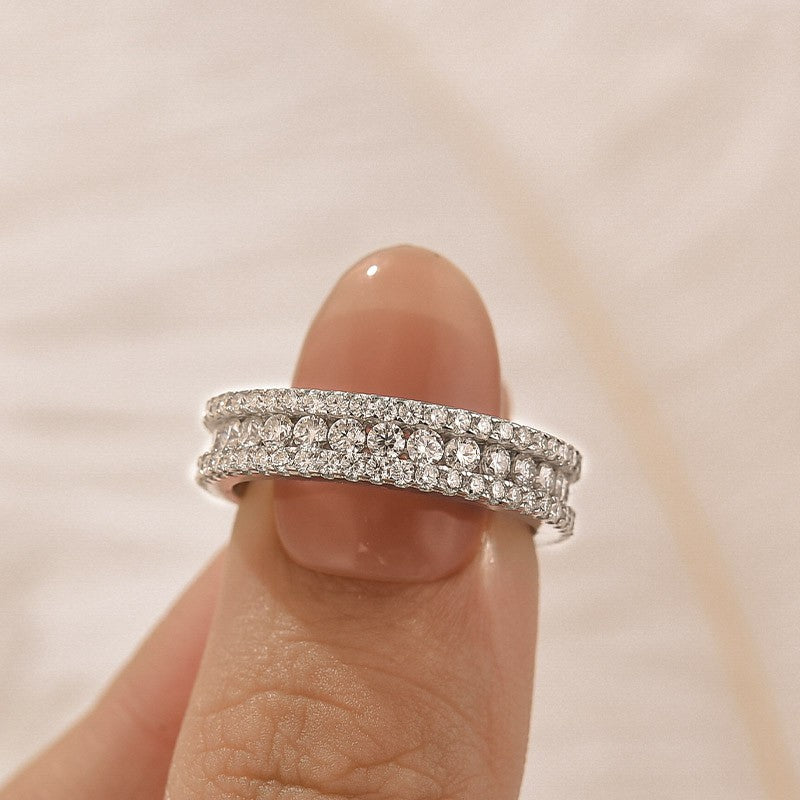 Moissanite 2.5Ct Classic Round Cut Wide Wedding Band In Sterling Silver