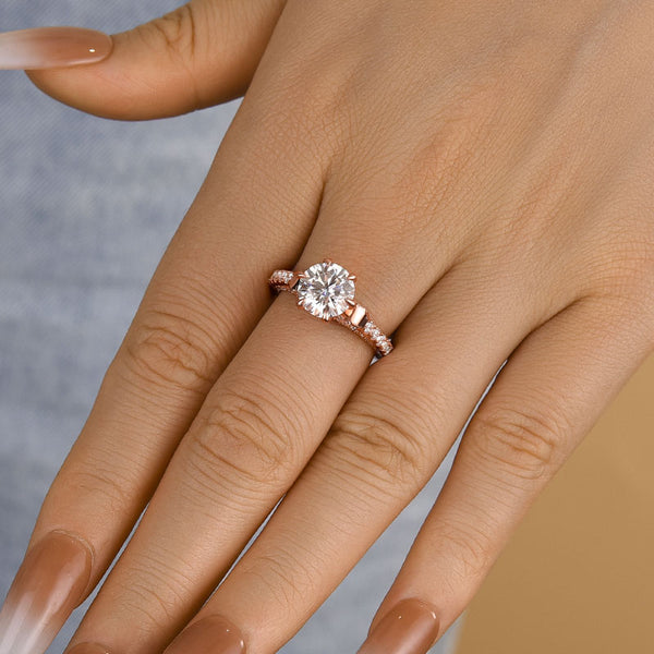 Louily Moissanite Bow Base Design 2.0 Carat Engagement Ring