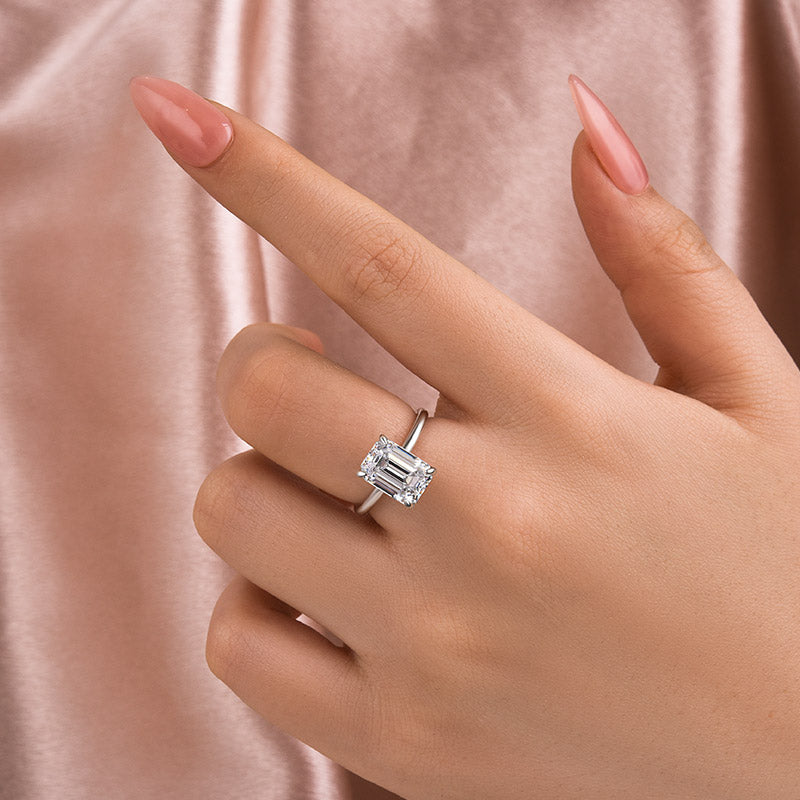 Louily Moissanite 3.5 Carat Emerald Cut Solitaire Engagement Ring - louilyjewelry