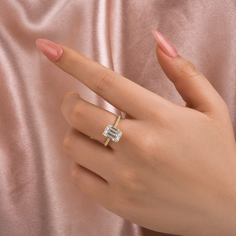 Louily Moissanite 3.5 Carat Emerald Cut Engagement Ring - louilyjewelry