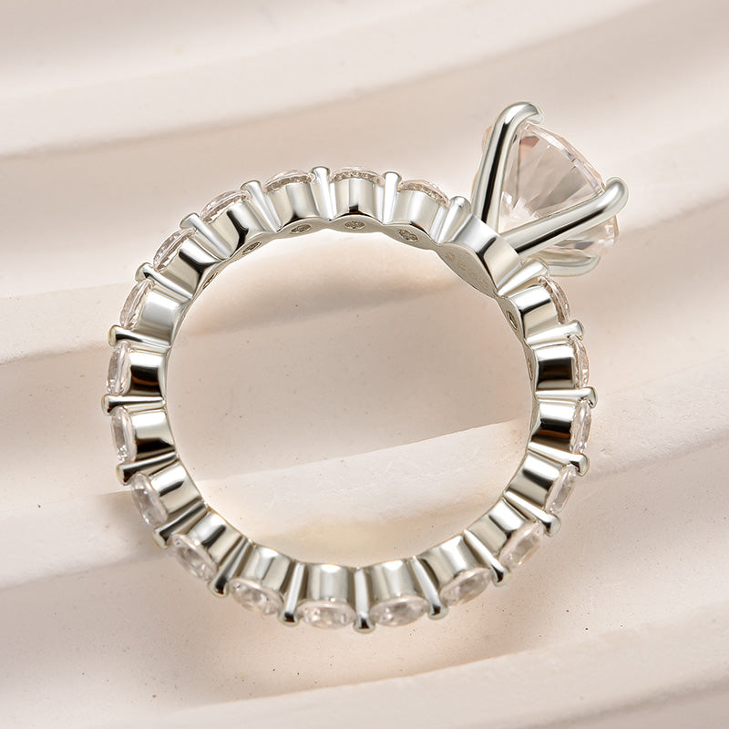 Louily Elegant 2.0 Carat Round Cut Moissanite Engagement Ring - louilyjewelry