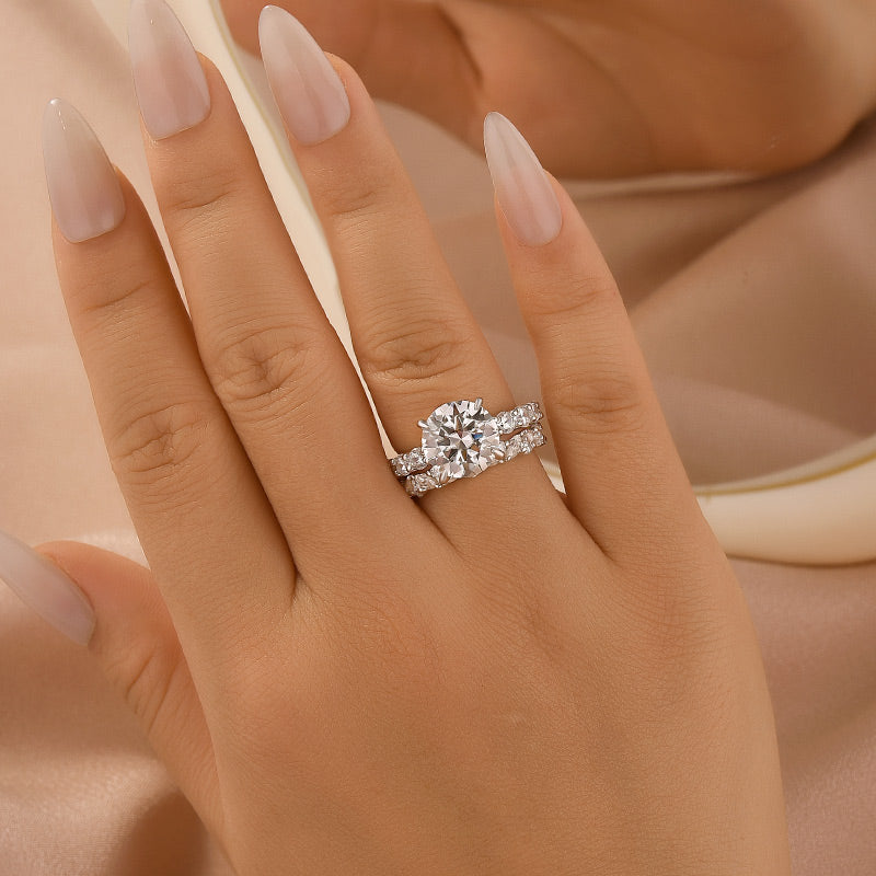Moissanite 4.0Ct Round Cut White Gold Wedding Ring with Round & Marquise Cut Wedding Ring