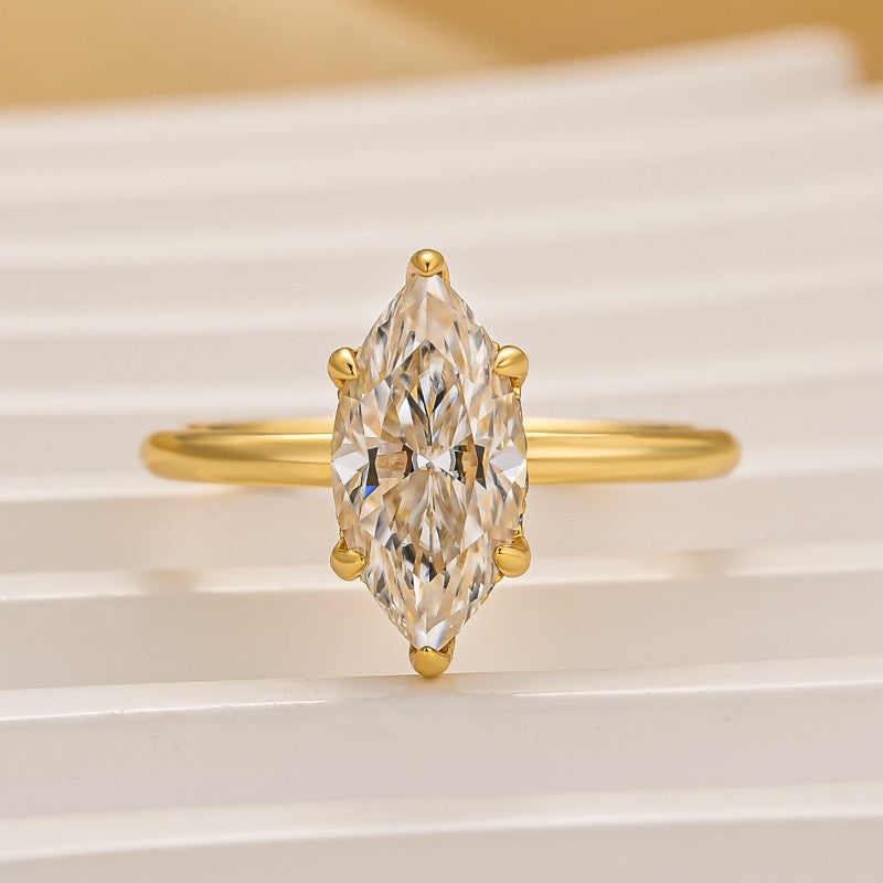Moissanite 1.0~3.0 Ct Marquise Cut Solitaire White Gold/Yellow Gold Promise Ring For Women
