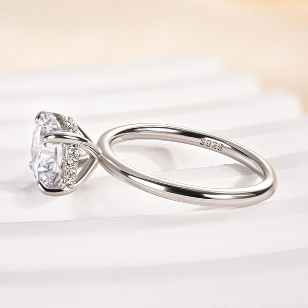 Louily Moissanite 2.0 Carat Round Cut Promise Ring