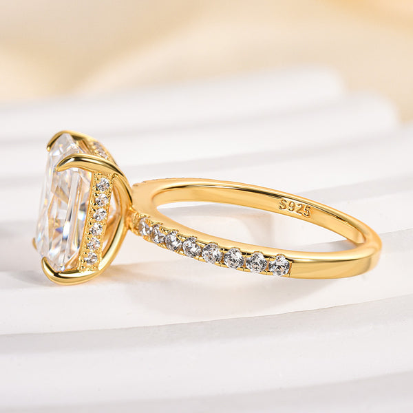 Louily Moissanite Radiant Cut Engagement Ring