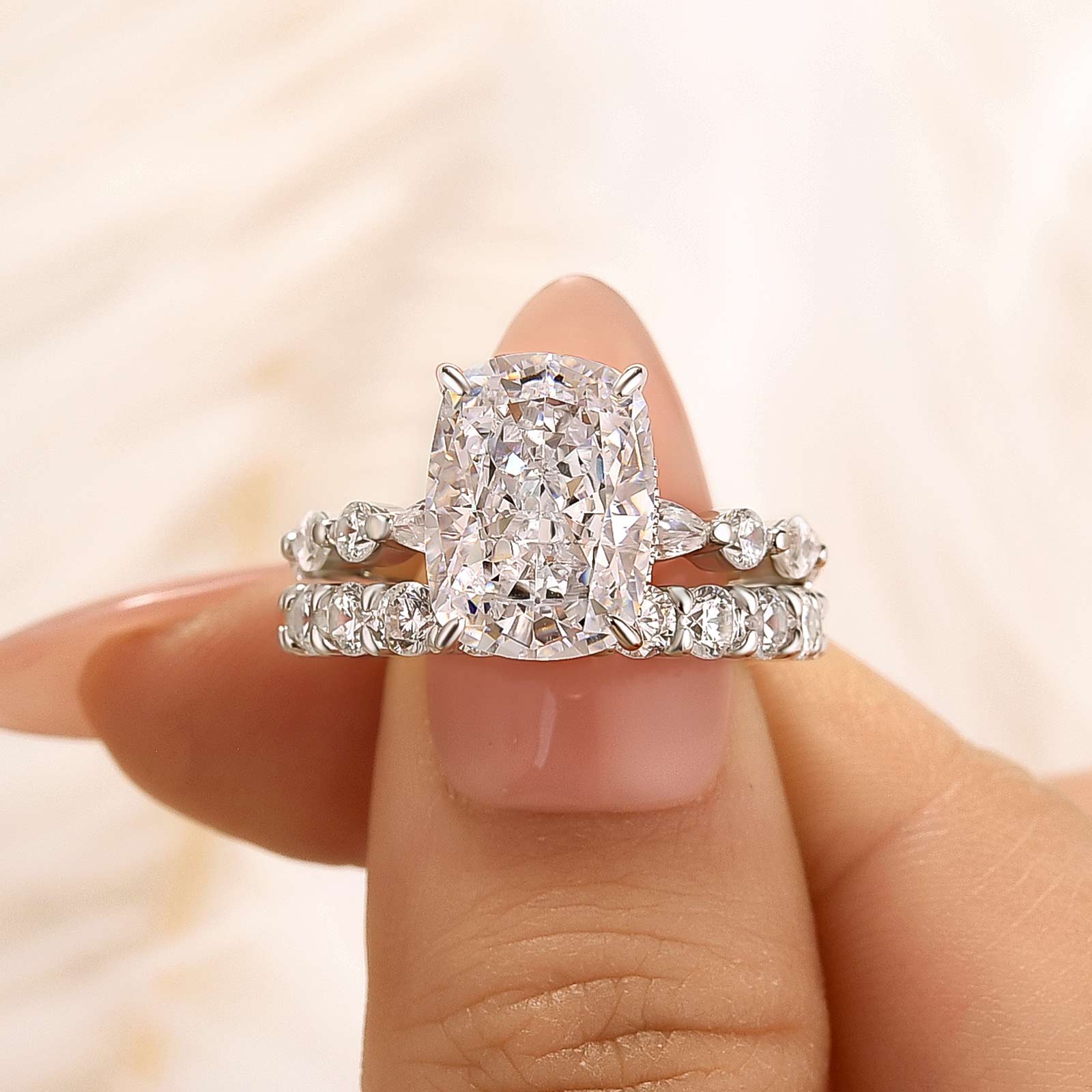 5.0Ct Cushion Cut Engagement Ring With Classic Wedding Band - louilyjewelry