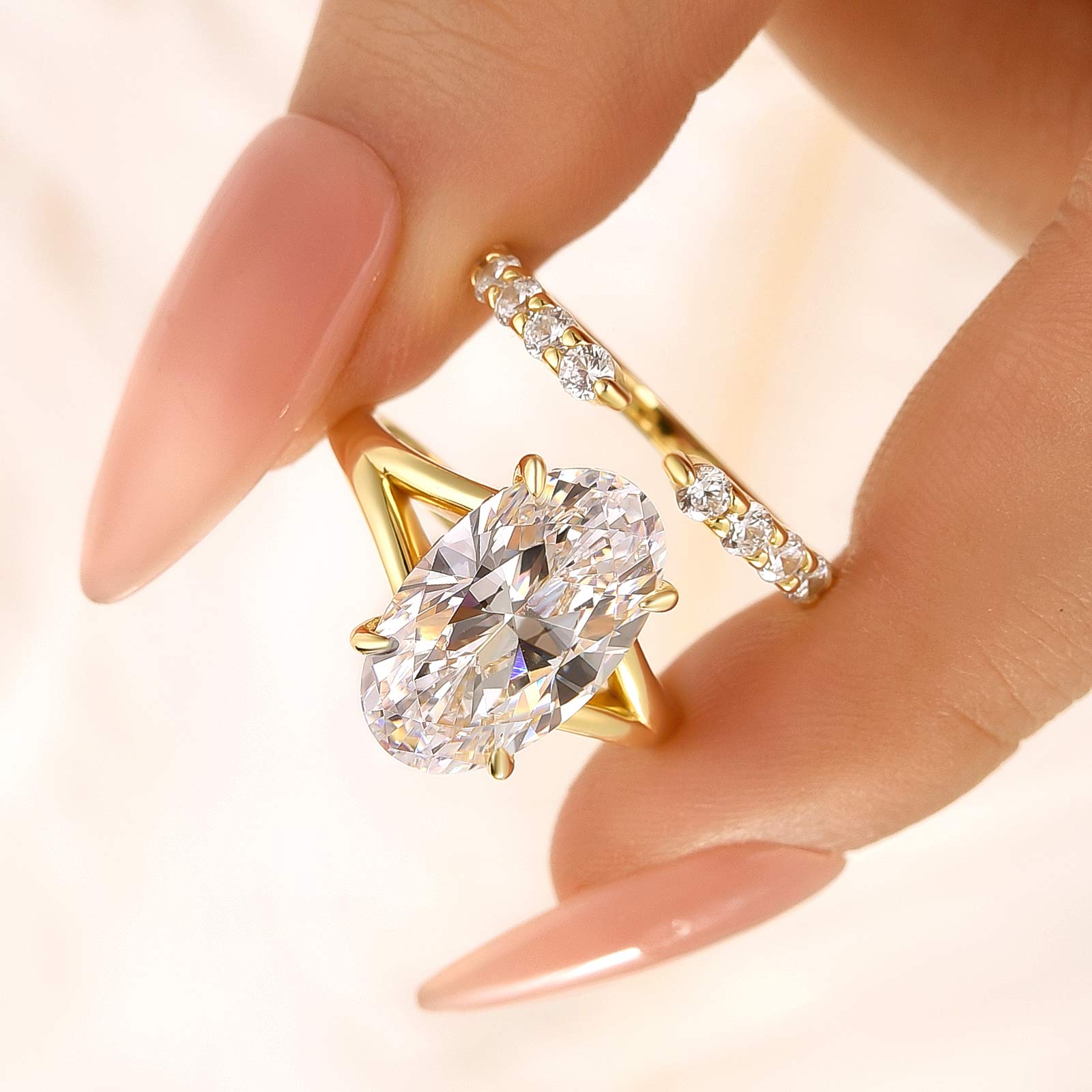 S925 2PC 5.0Ct Oval Cut Split Shank Yellow Gold Engagement Ring Set with Round Cut Open Band - louilyjewelry