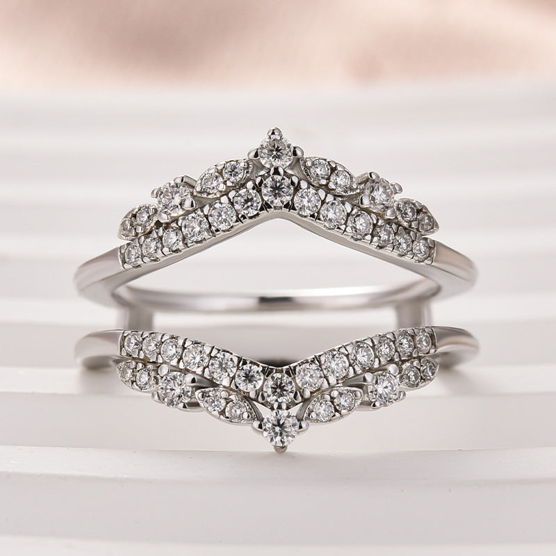 Louily Exclusive Moissanite Round Cut Jacket Wedding Band For Women In Sterling Silver - louilyjewelry