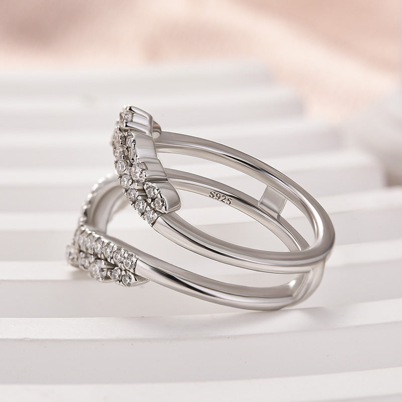 Louily Exclusive Moissanite Round Cut Jacket Wedding Band For Women In Sterling Silver - louilyjewelry