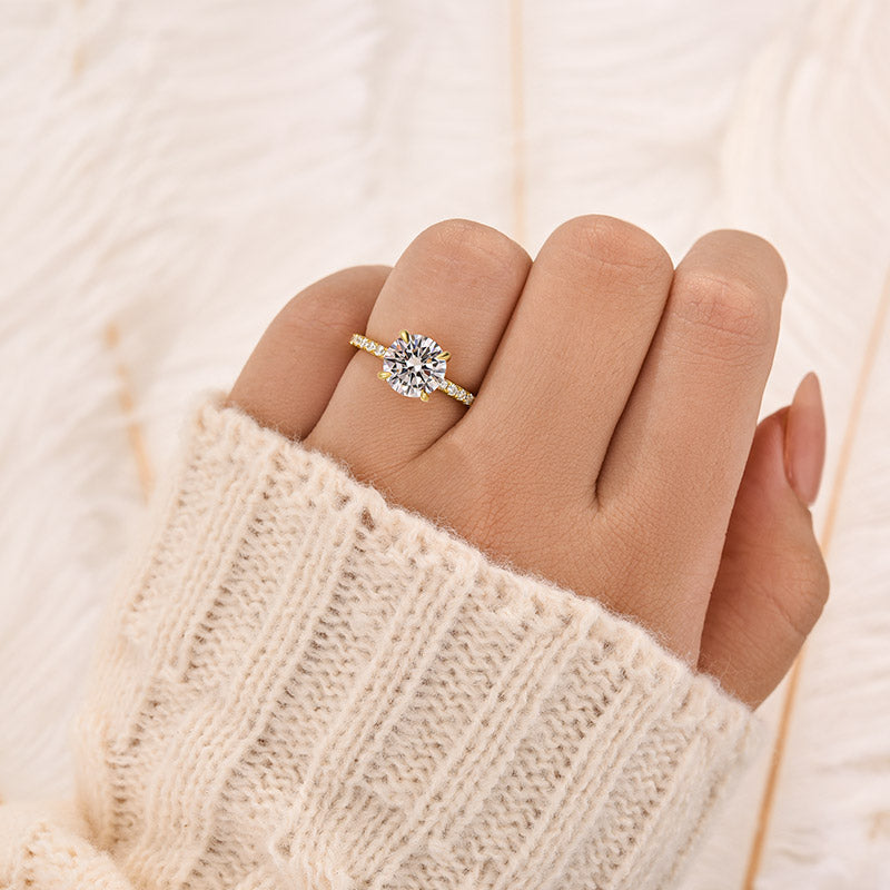 Louily Classic Round Cut Engagement Ring In Sterling Silver