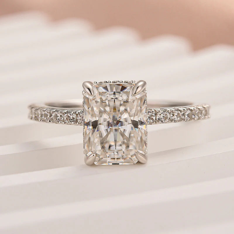 Louily Moissanite 2.0 Carat 3.5 Carat Radiant Cut Engagement Ring