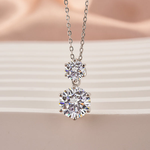 Louily Moissanite 3.0 Ct Round Cut White Gold Pendant Necklace