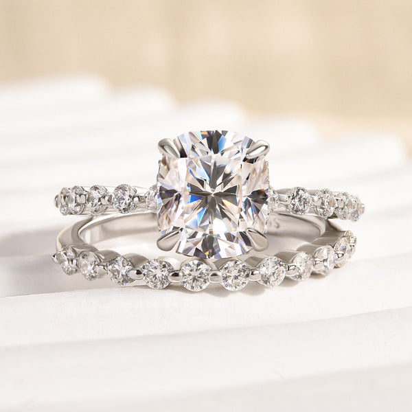 Louily Moissanite Cushion Cut Wedding Ring Set