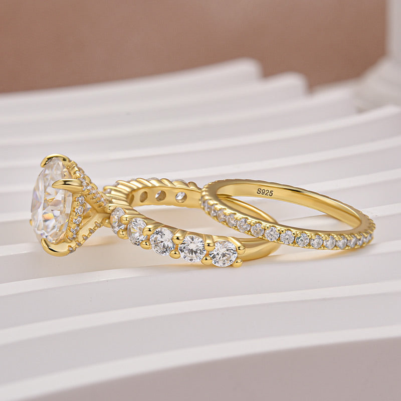 4.0Ct Round Cut White Gold Moissanite Diamond Wedding Ring