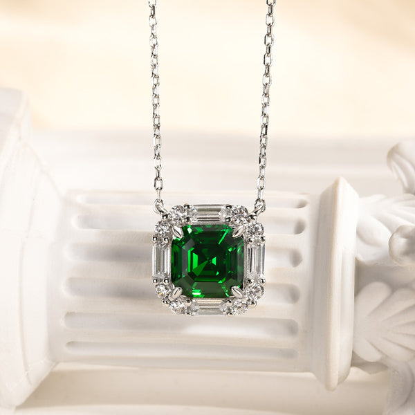 Louily Asscher Cut Green Necklace In Sterling Silver