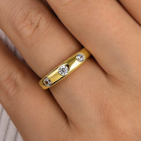 Louily Vintage Yellow Gold Round Cut Wedding Band