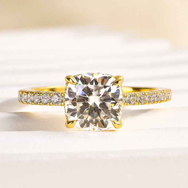 Louily Moissanite 2.0 Carat Cushion Cut Engagement Ring - louilyjewelry