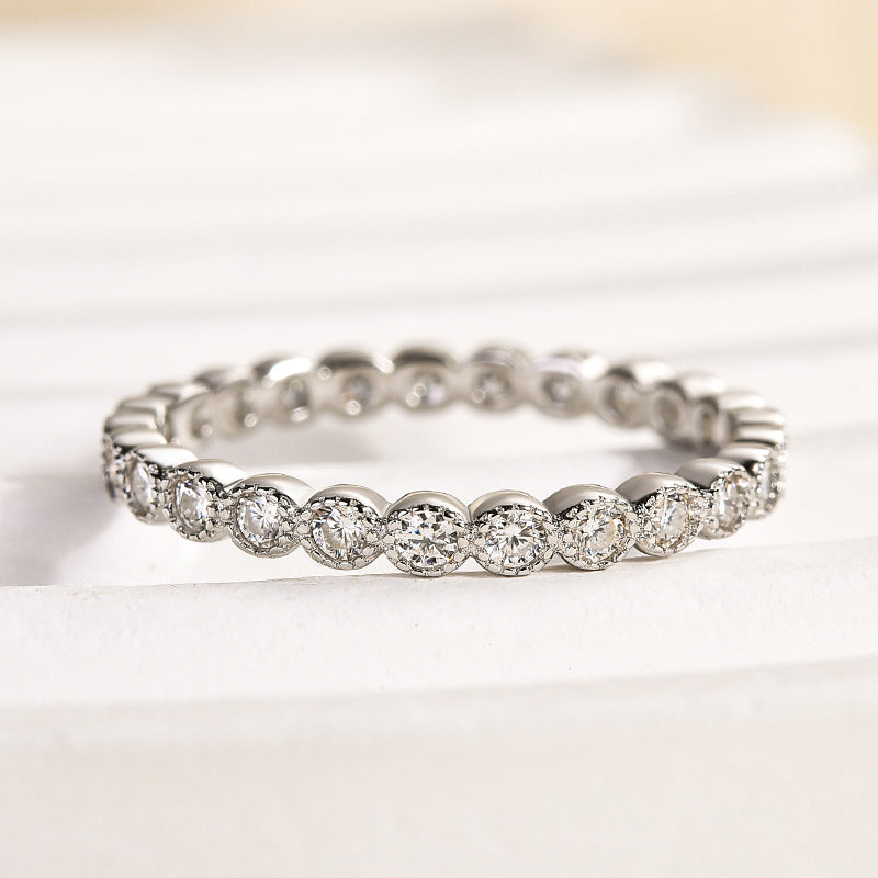 Louily Moissanite 0.5 Ct Round Cut Pave Wedding Band - louilyjewelry