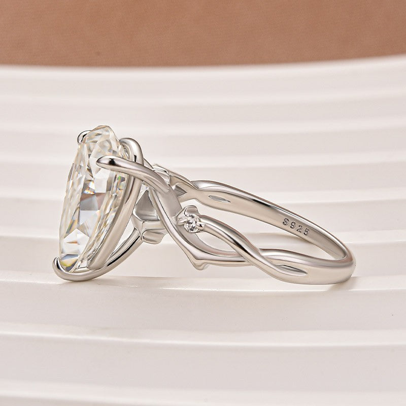 4.0Ct Pear Cut Twisted Willow Ring White Gold Moissanite Diamond Ring