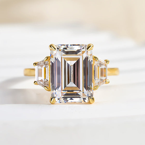 Louily Luxury Three Stone Emerald Cut Engagement Ring