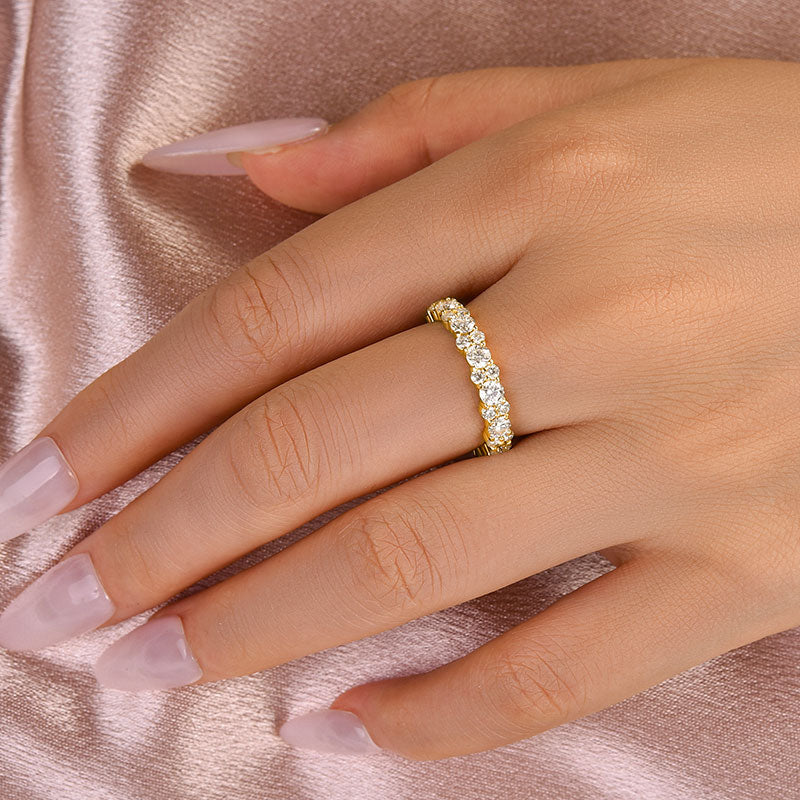 Louily Moissanite 2.5 Ct Round Cut Full Wedding Band for Women - louilyjewelry