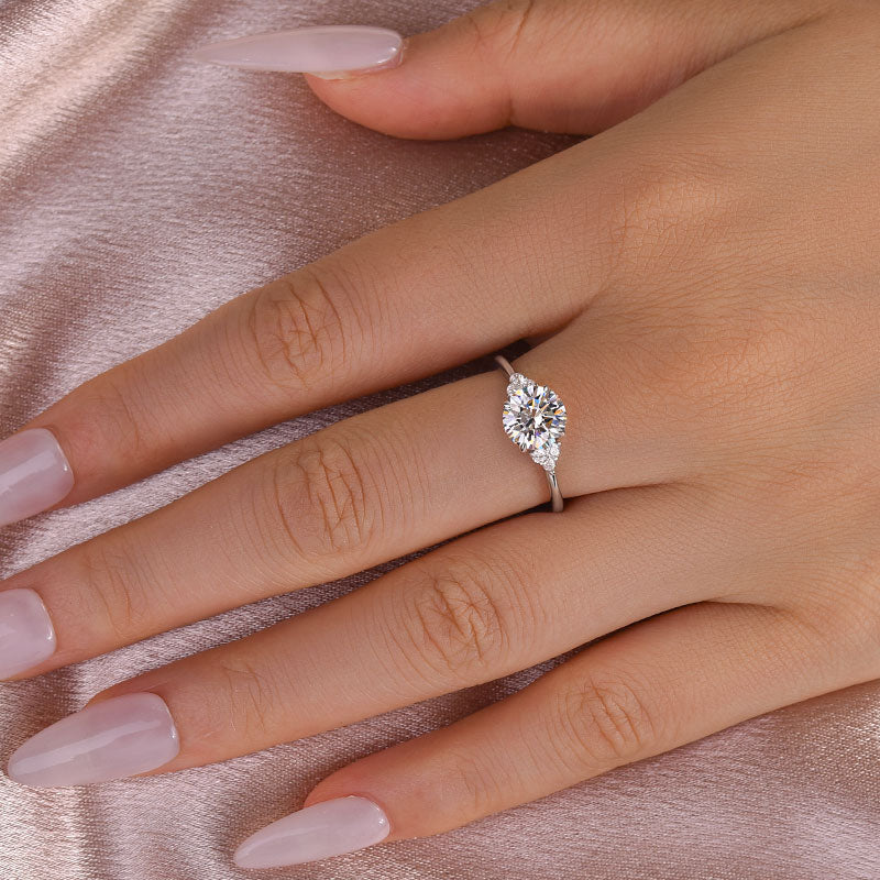 Louily Moissanite 1.2 CT Round Cut Promise Ring - louilyjewelry