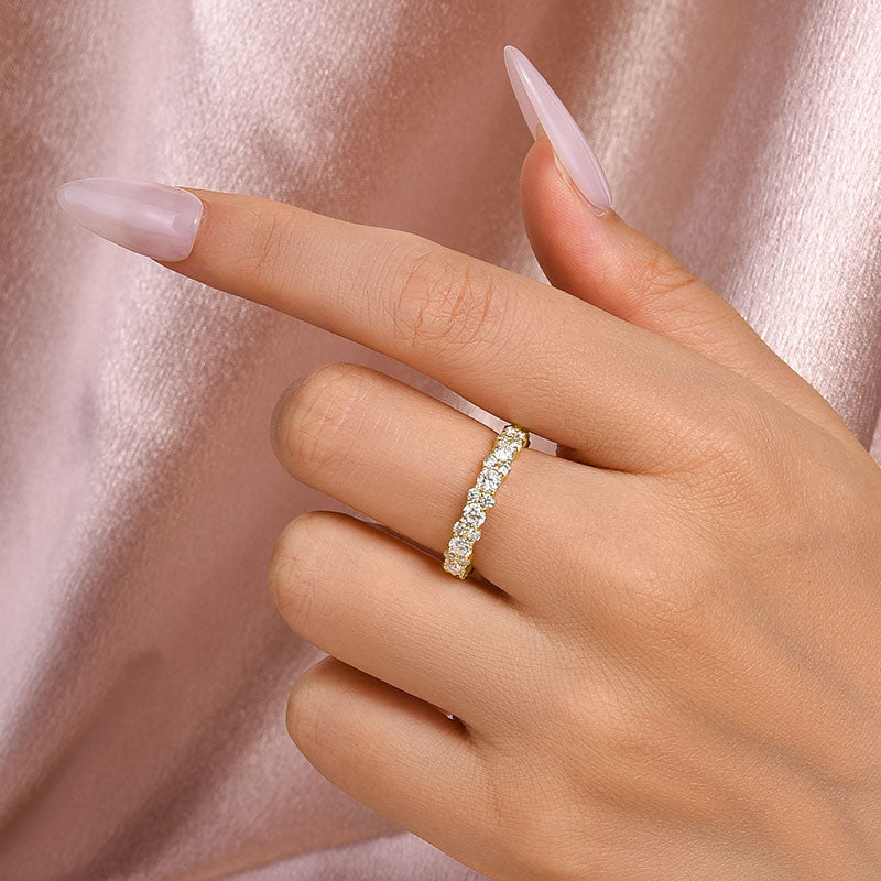 Louily Moissanite 2.5 Ct Round Cut Full Wedding Band for Women - louilyjewelry