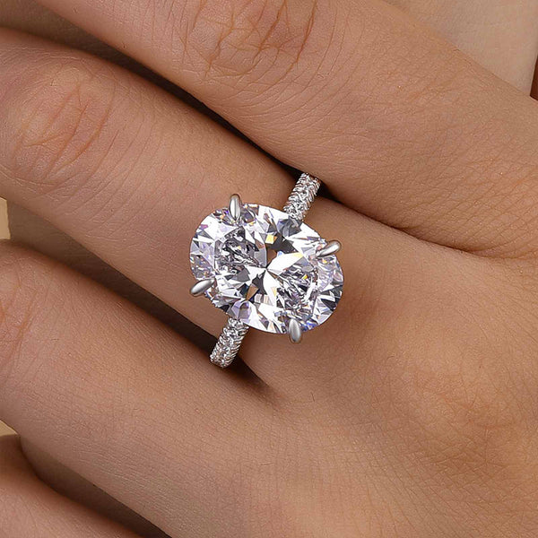 Louily Exclusive Oval Cut Simulated Diamond Engagement Ring