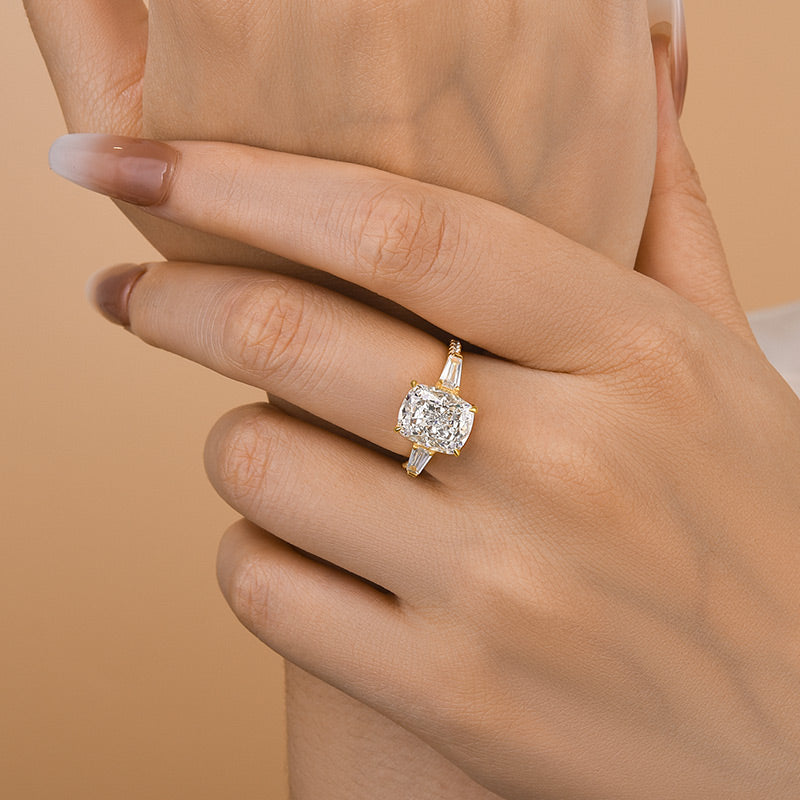 Louily Stunning Cushion Cut Three Stone Women's Engagement Ring In Sterling Silver - louilyjewelry