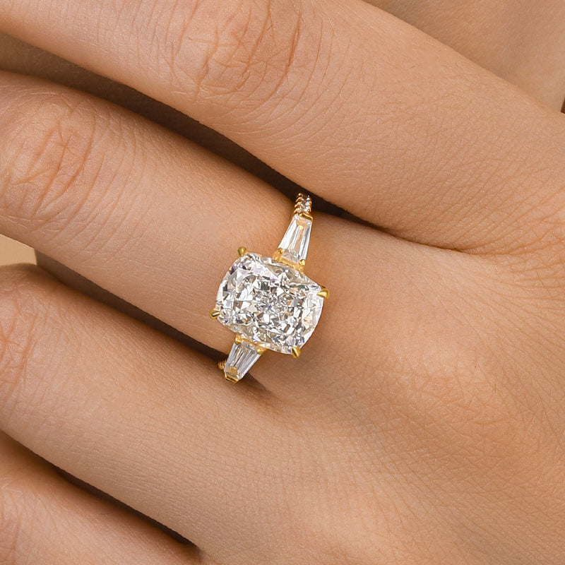 Louily Stunning Cushion Cut Three Stone Women's Engagement Ring In Sterling Silver - louilyjewelry