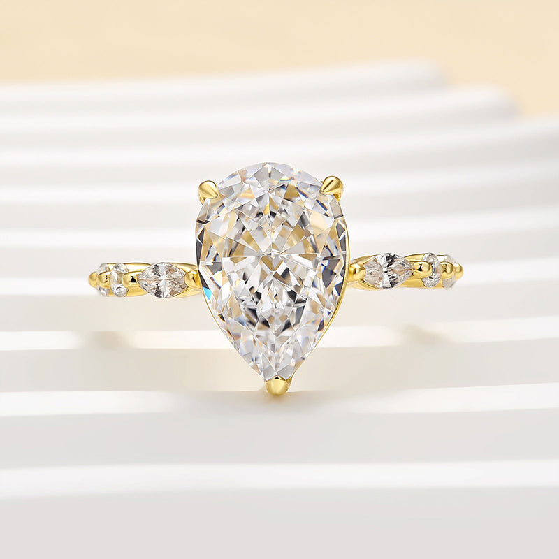 Louily Sparkle Pear Cut Simulated Diamond Engagement Ring In Sterling Silver - louilyjewelry