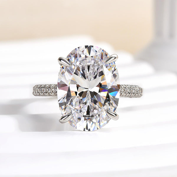 Louily Exclusive Oval Cut Simulated Diamond Engagement Ring