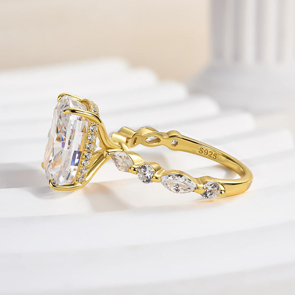 Louily Honorable Yellow Gold Crushed Ice Cushion Cut Engagement Ring