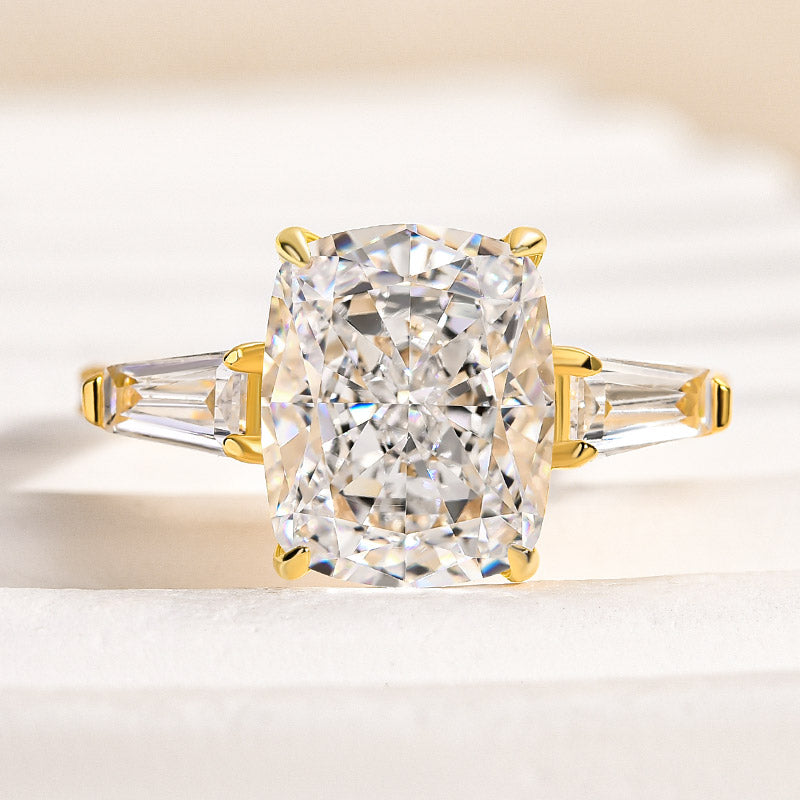 Louily Stunning Cushion Cut Three Stone Women's Engagement Ring In Sterling Silver - louilyjewelry