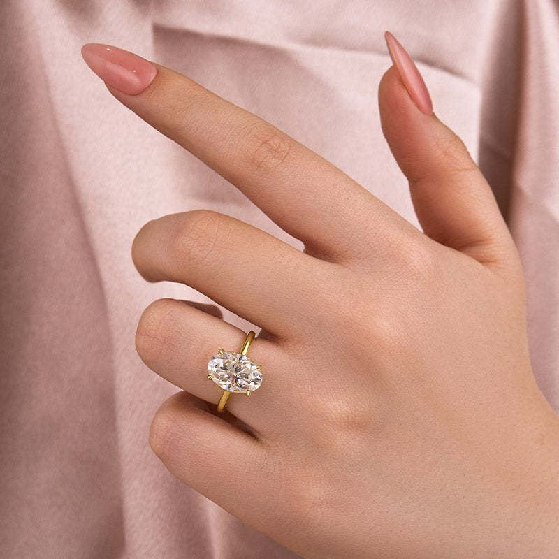 Louily Moissanite Classic 4.0 Carat Oval Cut Engagement Ring - louilyjewelry