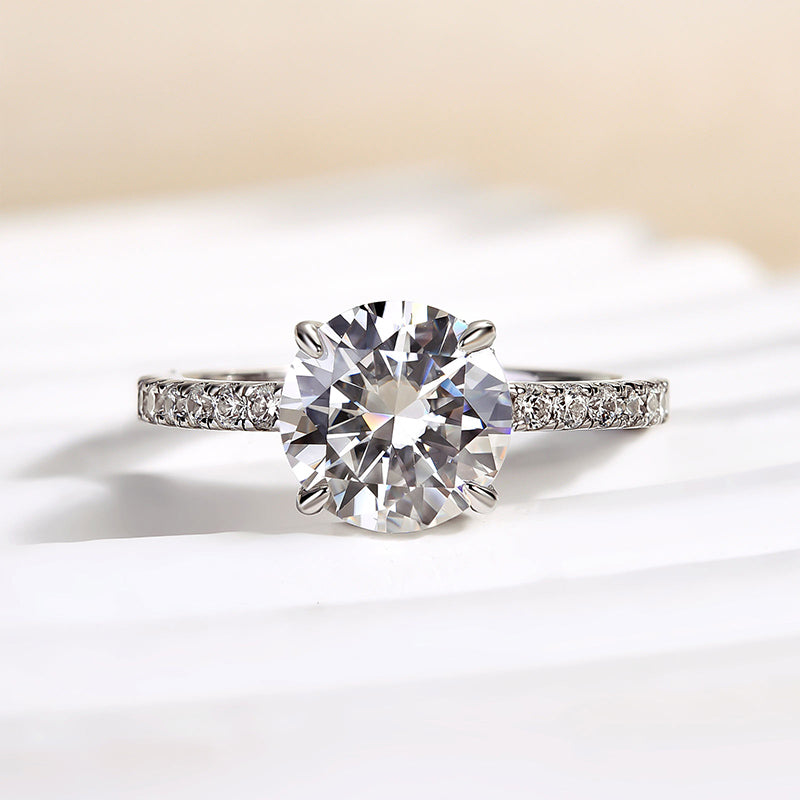Louily Classic Round Cut Engagement Ring In Sterling Silver - louilyjewelry
