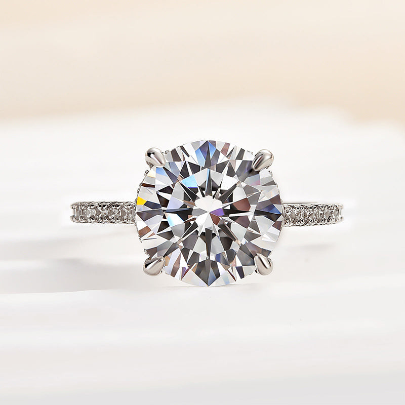 Louily Luxurious Round Cut 4 Prong Engagement Ring For Women In Sterling Silver - louilyjewelry