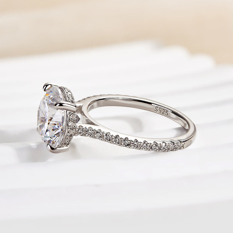 Louily Luxurious Round Cut 4 Prong Engagement Ring For Women In Sterling Silver - louilyjewelry