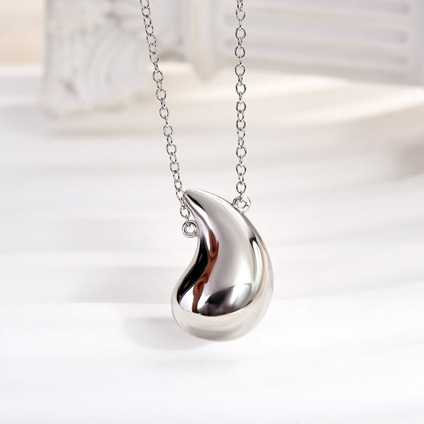 Louily Minimalist Teardrop Necklace In Sterling Silver