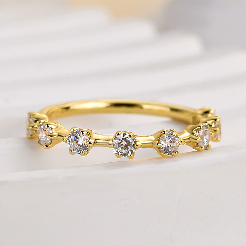 Louily Special Yellow Gold 6 Prongs Round Cut Wedding Band - louilyjewelry