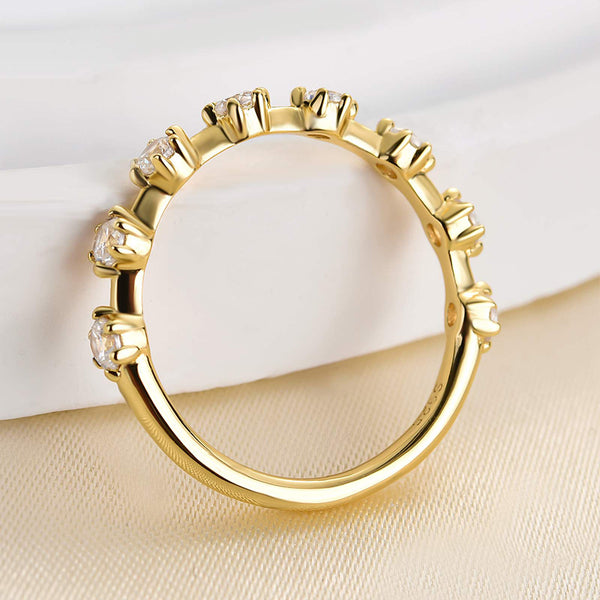 Louily Special Yellow Gold 6 Prongs Round Cut Wedding Band