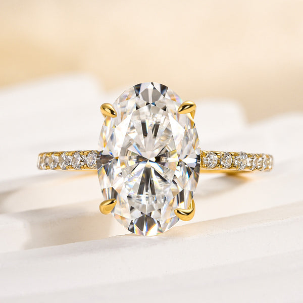 Louily Moissanite Oval Cut Engagement Ring