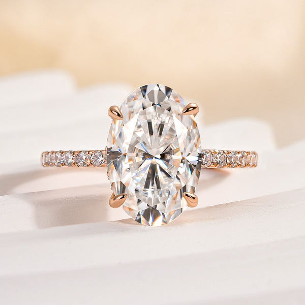 Louily Moissanite Oval Cut Engagement Ring